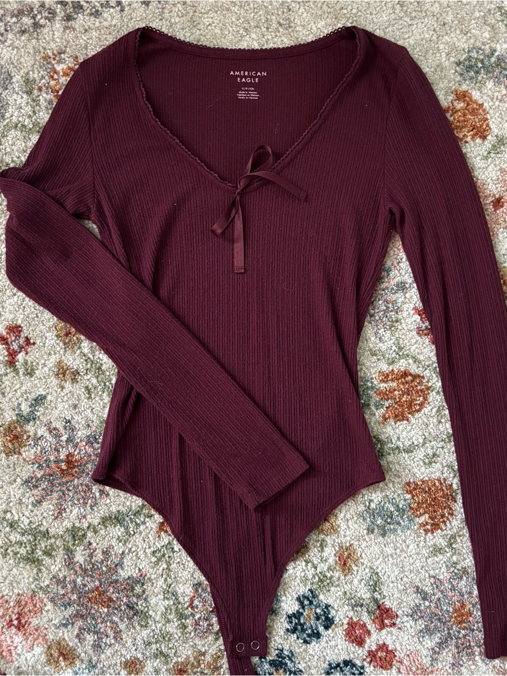 American Eagle Outfitters Ribbed Long-Sleeve Burgundy Bodysuit